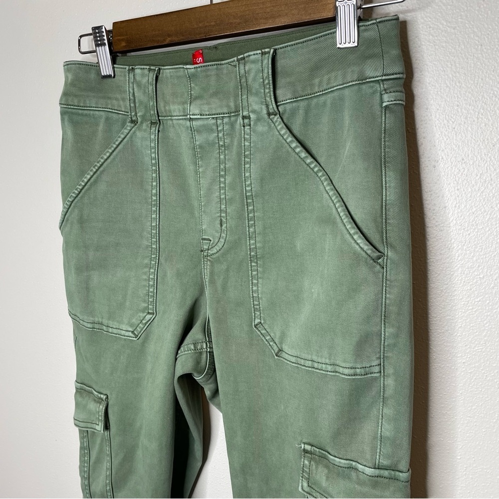 Spanx Stretch Twill Ankle Cargo Pants soft sage medium - Picture 3 of 8